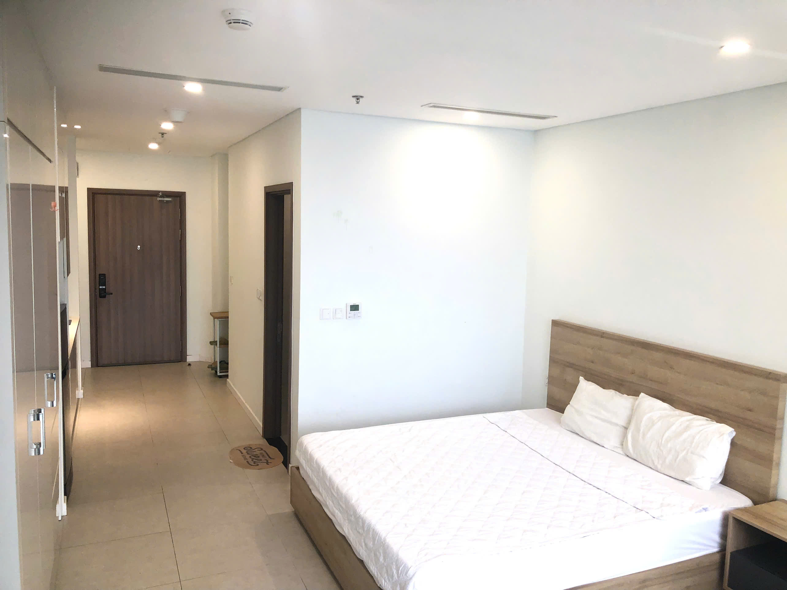 Scenia Bay Nha Trang Apartment for rent | Studio seaview | 9 million